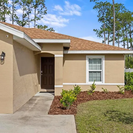Beach House King Bed Pet Friendly! Fast Wi-Fi Netflix Garage